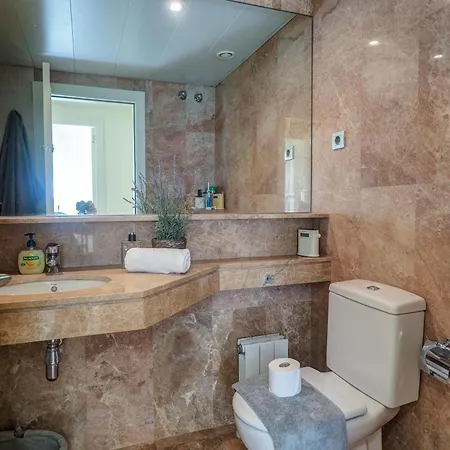 Apartment Luxury Seaview By Hello Homes Sitges