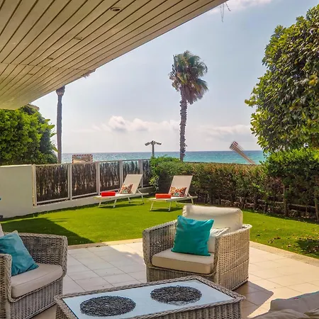 Apartment Luxury Seaview By Hello Homes Sitges