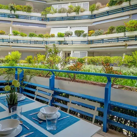 Luxury Seaview By Hello Homes